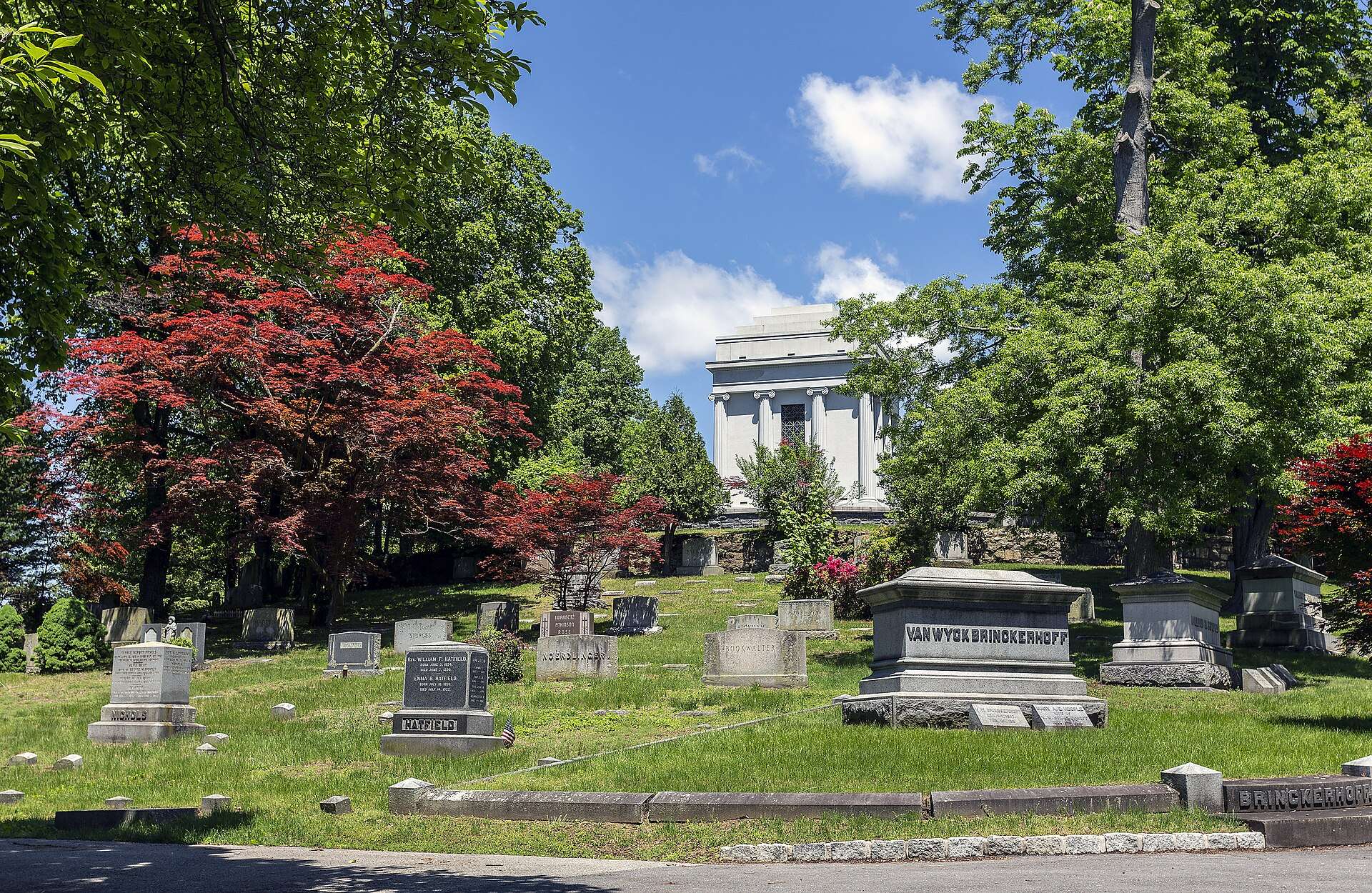 The old section of Sleepy Hollow Cemetery